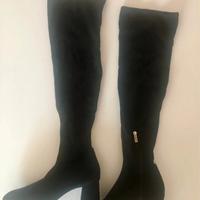 Stivali alti Stradivarius