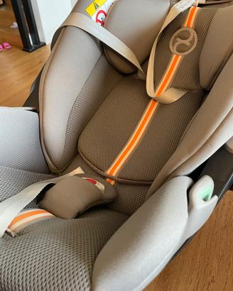 Cybex Cloud G i-Size Plus+Base ISOFIX +parapioggia