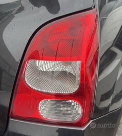 Fanale posteriore dx RENAULT NEW TWINGO 2009 3 por