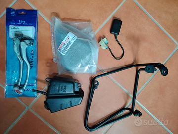 Accrocchio + Varie per Yamaha Mt 03 euro - 2009