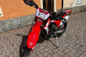 CRF 250 rx  Targato