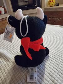 Peluche tenerissimo a forma di toro  nuovo.