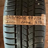 4 pneumatici invernali Nexen 245/40R18 97V