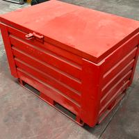 Cassone metallico con coperchio