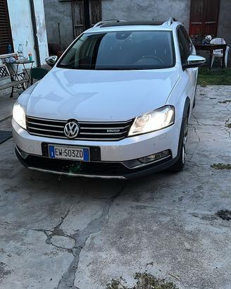 Passat alltrack 2.0 tdi 4motion 177cv DSG