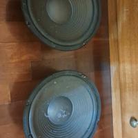2 woofer da 25cm e 2 medi