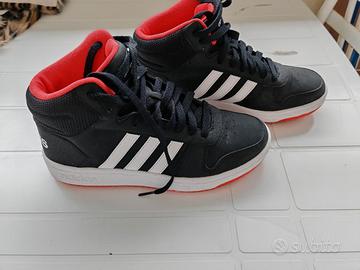 scarpe ginnasta Adidas nuove 
