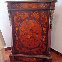 piccola credenza