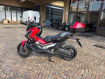 HONDA X-ADV750 2019