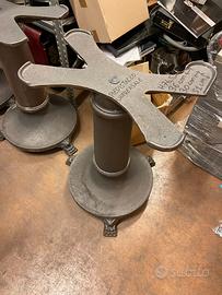 piedistallo per affettatrice e affettatrice Berkel