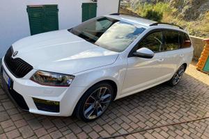 Skoda octavia rs 2016