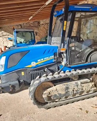 TRATTORE CINGOLATO CABINATO 1417 ORE LAVORATE