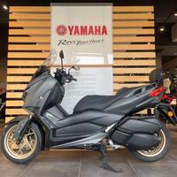 Yamaha X-Max 300 TECH