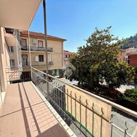 3 LOCALI A SAN LORENZO AL MARE