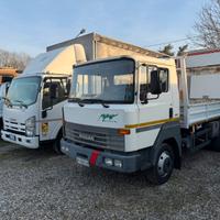 Camion ribaltabile Nissan L70