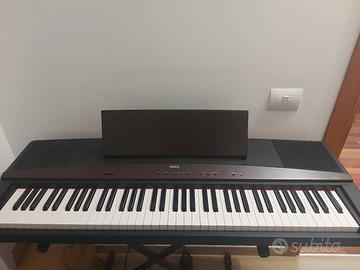 Pianoforte elettrico Yamaha con tasti pesati