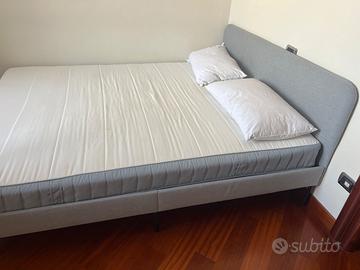 Struttura imbottita letto matrimoniale Ikea