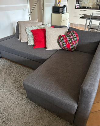 Divano letto angolare con contenitore Ikea