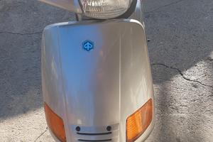 piaggio zip con soli novemila e cinquecento chilom