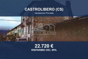 Immobile in asta di 299 m² con più di 5 locali a C