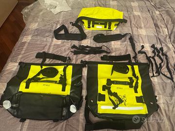 AMPHIBIOUS MOTOBAG II + UPBAG