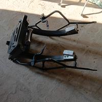 porta valigie con attacco givi Suzuki 