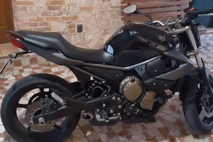 moto Yamaha  xj6