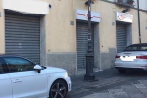 Catanzaro piazza roma locale commerciale