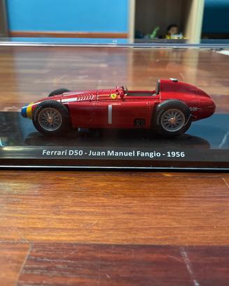 Modellino Ferrari D50 Juan Manuel Fangio 1956