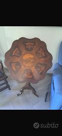 Tavolino legno intarsiato