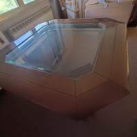 Tavolo in legno e cristallo