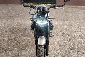 moto Guzzi v7 stone