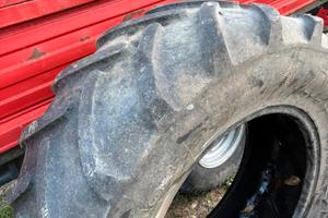 Pneumatico trattore 480/65.28