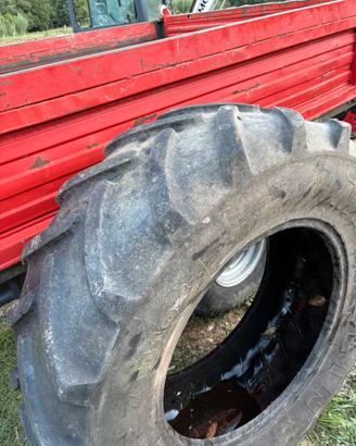 Pneumatico trattore 480/65.28
