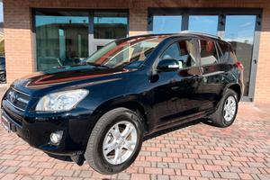 Toyota RAV 4 2.2 D-4D