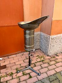 Lavatesra del 900 in ottone