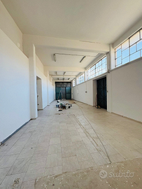 Locale commerciale (Salerno) Pellezzano