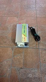 inverter da 12 v a 300 watt