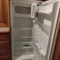 Frigorifero d'incasso Electrolux 