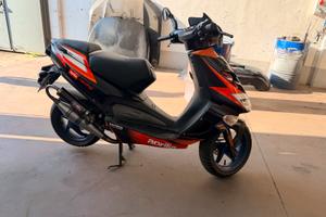 Aprilia SR 50 ditech