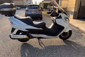 Suzuki Burgman AN 400 ABS