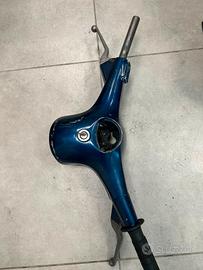 Manubrio vespa et3