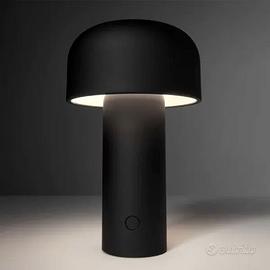 Lampada Flos Bellhop Matte Black tavolo