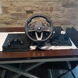 PlayStation 4 con cavi, joystick e volante