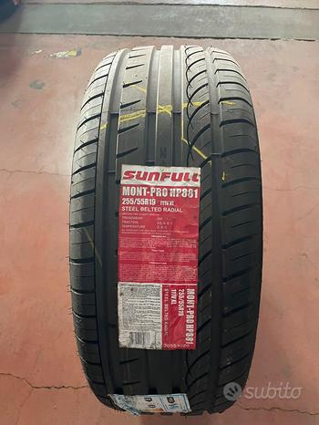 Pneumatici Nuovi 255/55 R 19 111V XL SANFULL MontP