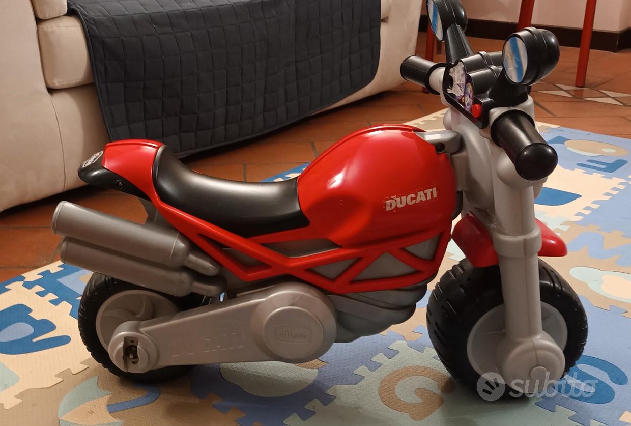 Moto Giocattolo Ducati Monster della Chicco - Tutto per i bambini In  vendita a Milano