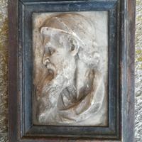 antichi bassorilievi in stucco