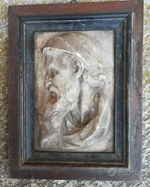 antichi bassorilievi in stucco