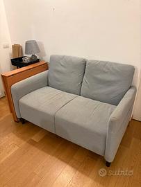 Divano IKEA 2 Posti Grigio – Buono stato – 40€