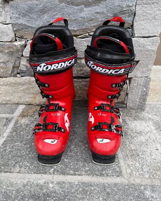 Scarponi Nordica Speedmachine 130